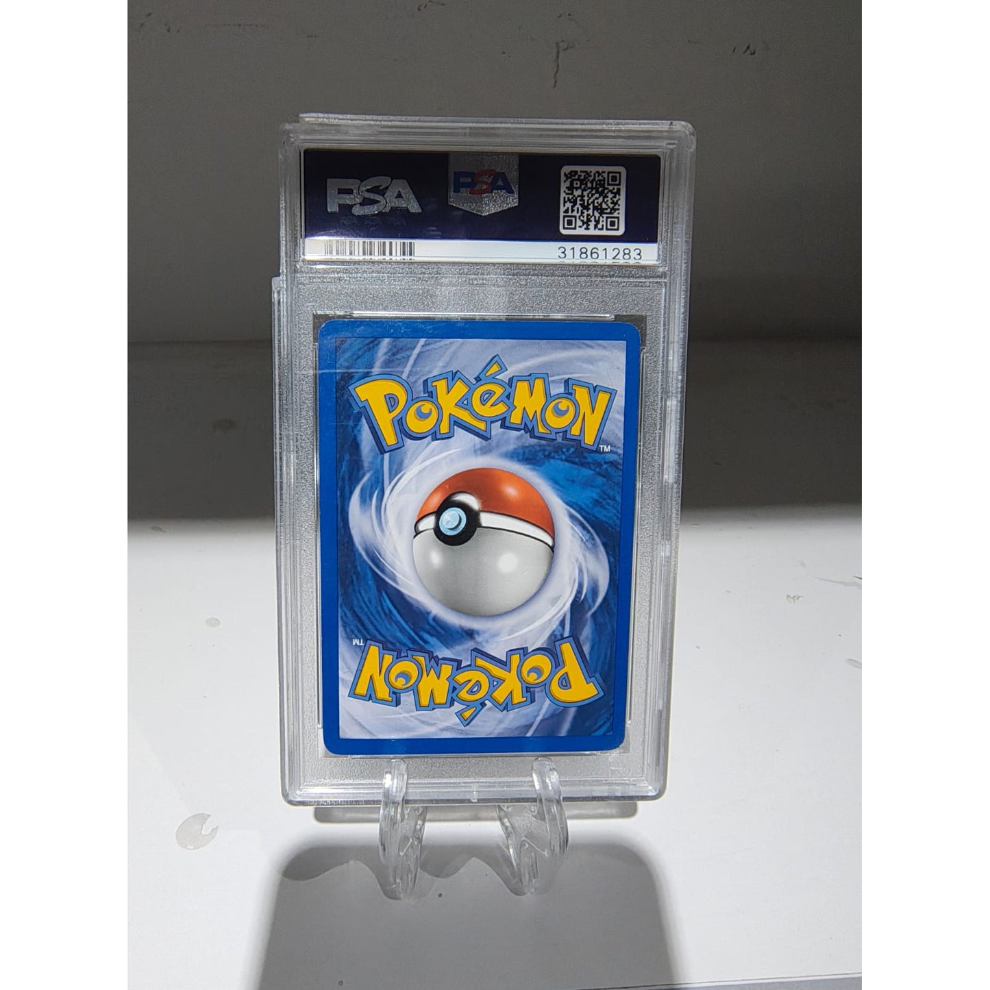 Kabutops (150/144) [NM] [PSA-8]  - MENOS 20% DO 20!!! (PRODUTO COM DEFEITO LER A DESCRIÇÃO!)